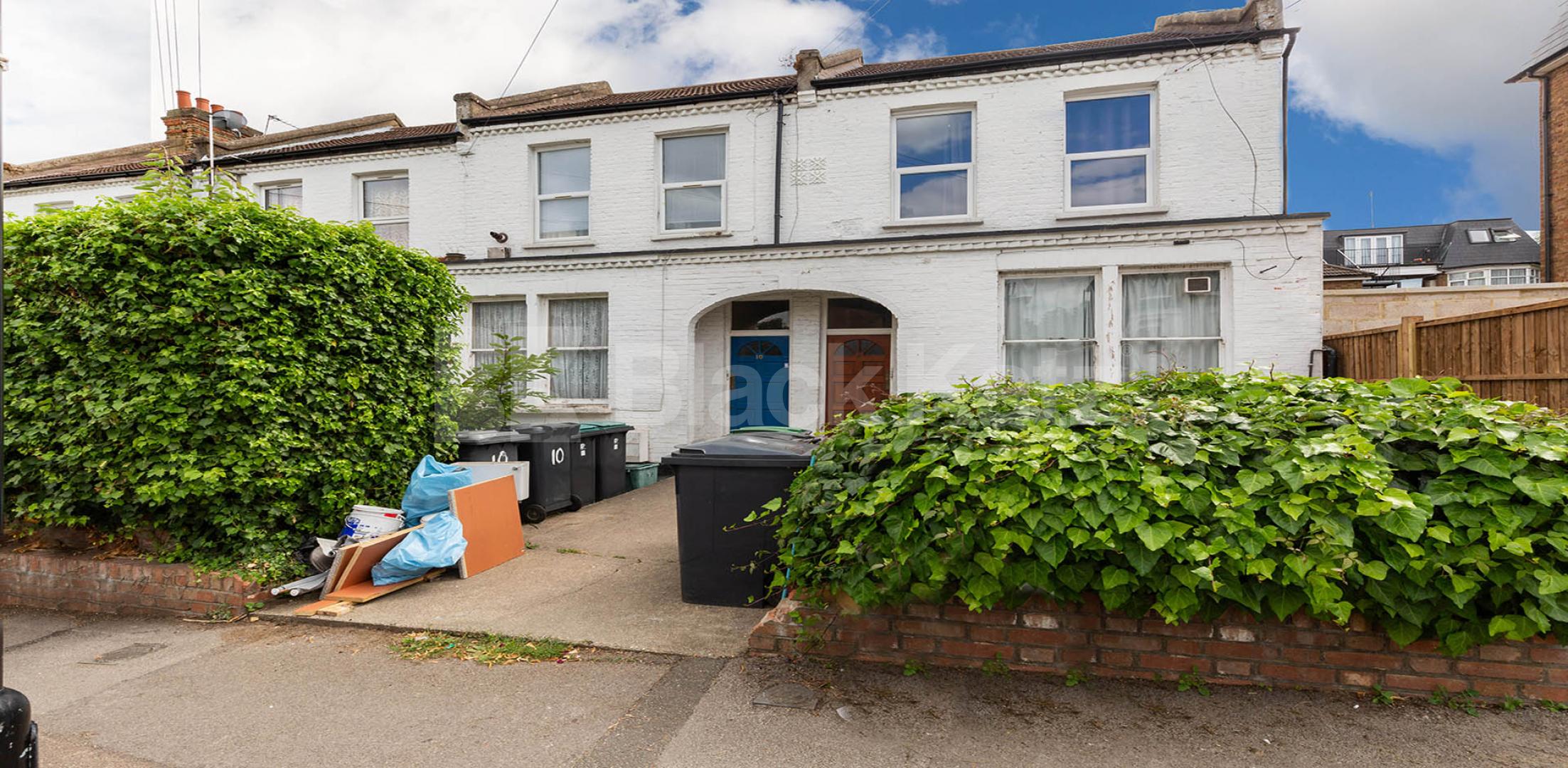 			1 Bedroom, 1 bath, 1 reception Flat			 Newnham Road, WOOD GREEN